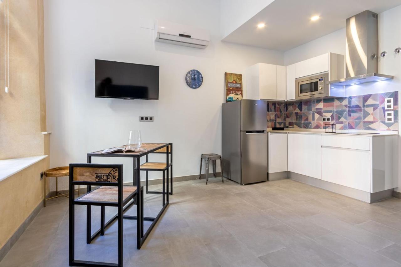 Nine O Clock San Agustin Apartment Seville Luaran gambar
